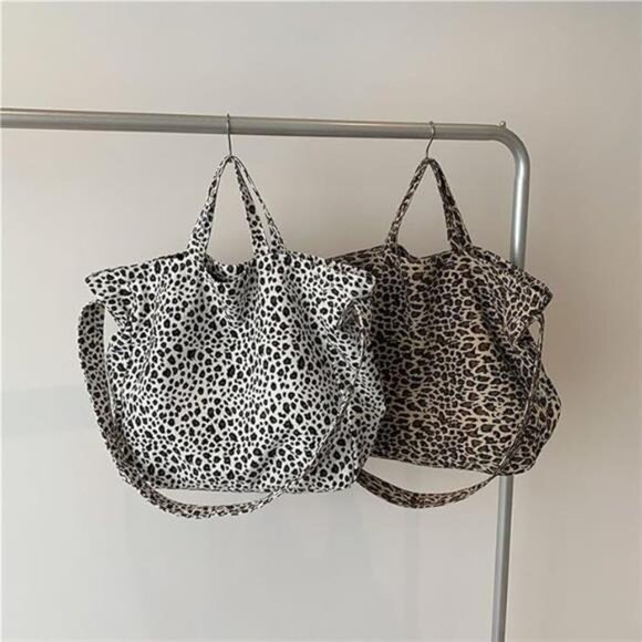Leopard Print Hobo Tote - Picture 4 of 7